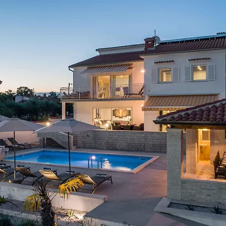 Anela 43259 Poreč