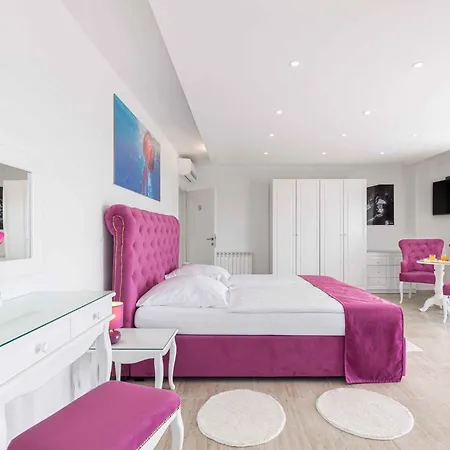 וילה Anela 43259