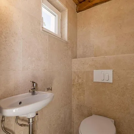 וילה Anela 43259 *